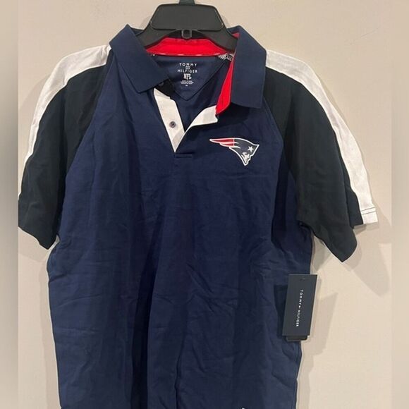 TOMMY HILFIGER M Men's Navy, White New England Patriots Holden Raglan Polo Shirt - Picture 7 of 7